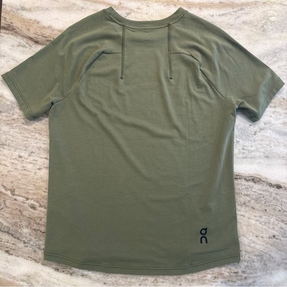 NWOT On Cloud Focus-T Running Tee T-Shirt Swiss Men’s Small (S) Taiga Green $70 - Picture 4 of 5